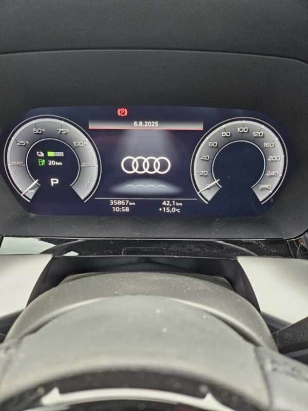 AUDI A3 Sportback 40 TFSIe 204 S tronic 6 Design Luxe – Image 2