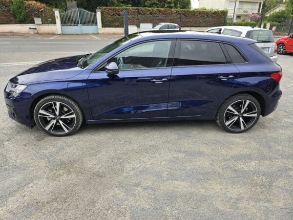 AUDI A3 Sportback 40 TFSIe 204 S tronic 6 Design Luxe – Image 10