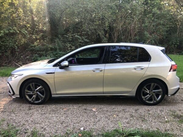 VOLKSWAGEN Golf 1.5 eTSI OPF 130 DSG7 R-Line – Image 7