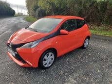 TOYOTA Aygo 1.0 VVT-i x-play